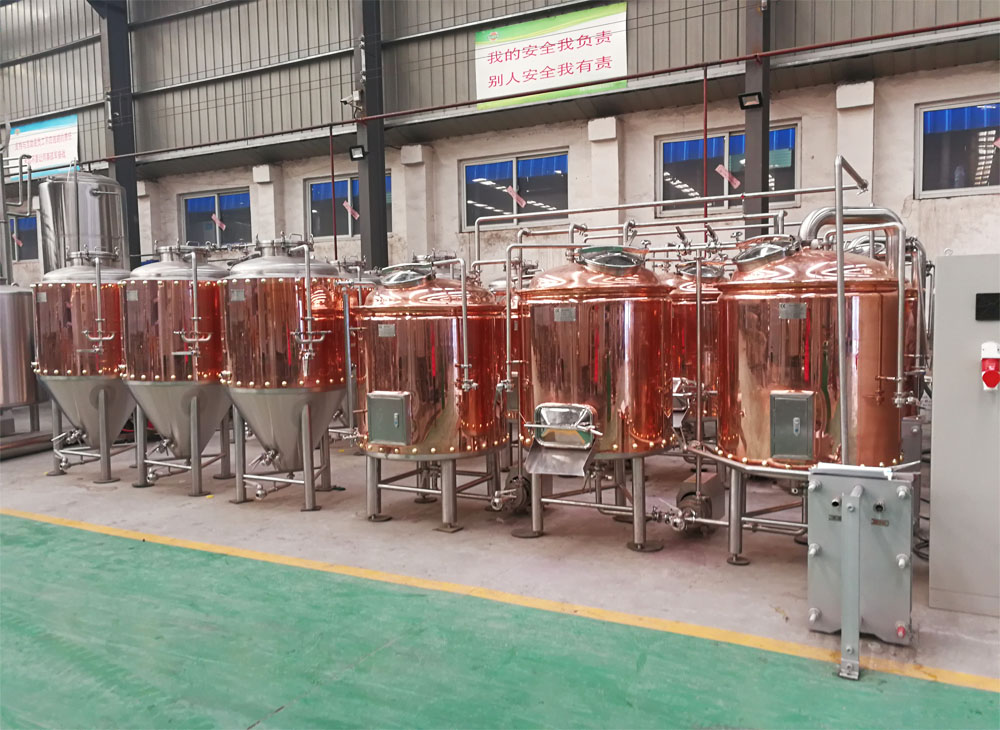 Équipement de brasserie en cuivre, fermenteur de bière en cuivre, cuve de fermentation de bière conique