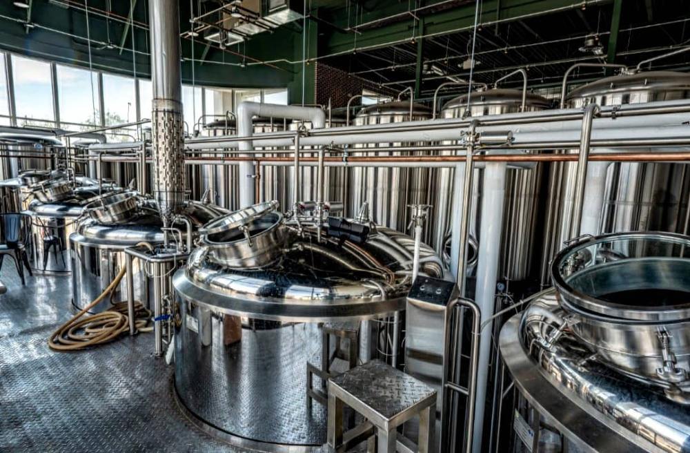 醸造所のビール醸造設備、円錐形のステンレス鋼ビール発酵槽、販売のための商業醸造設備、醸造所の開始方法、醸造設備のコスト、ビールタンク、ビール瓶詰め機、ビールケギングマシン、ビール缶詰機、販売のためのクラフトビール醸造システム、醸造所タンク、ビール醸造設備、醸造所USA