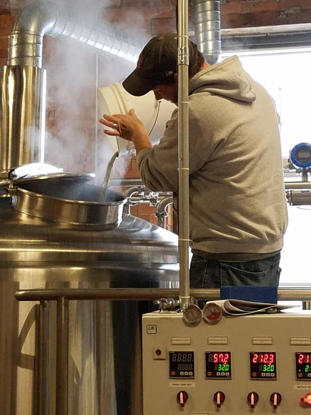 equipos de elaboración de cerveza de cervecería, fermentador de cerveza cónico de acero inoxidable, equipos de cervecería comercial a la venta, cómo iniciar la cervecería, costo del equipo de cervecería, tanque de fermentación de cerveza, máquina embotelladora de cerveza, máquina de barril de cerveza, máquina enlatadora de cerveza, sistema de elaboración de cerveza artesanal para la venta, cervecería tanques, equipo de elaboración de cerveza, cervecería EE. UU., equipo de cervecería 20HL, sistema automático de cervecería