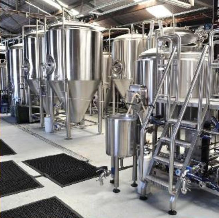 equipo de cervecería, fermentador de elaboración de cerveza, equipo de cerveza, sala de cocción, configuración de la cervecería,