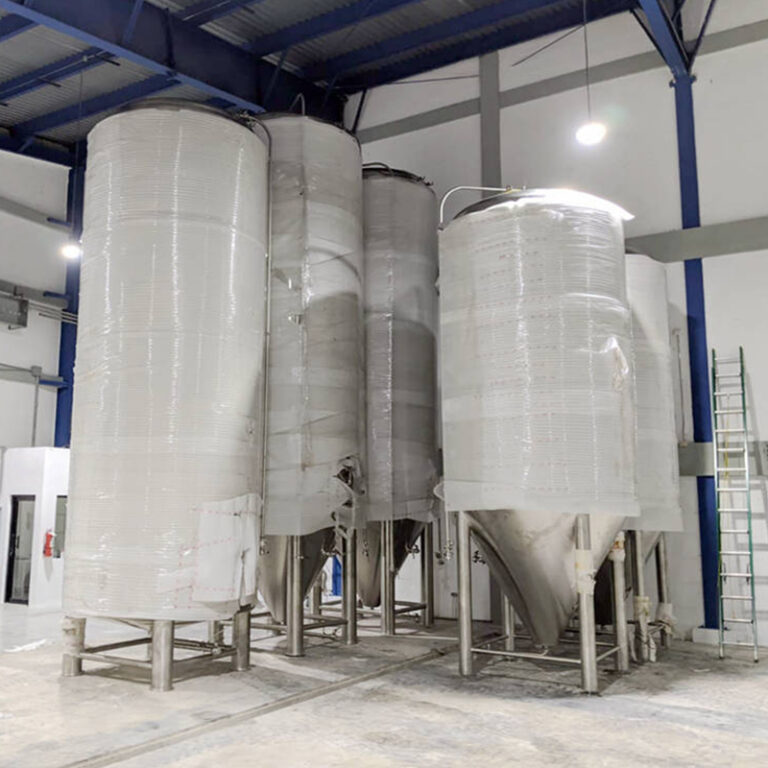 Cervceria-punta-cana-5000L-2