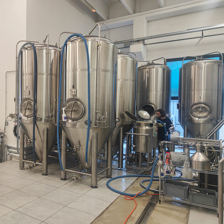 Birrifioio-Noiz-1000L-beerequipment-3